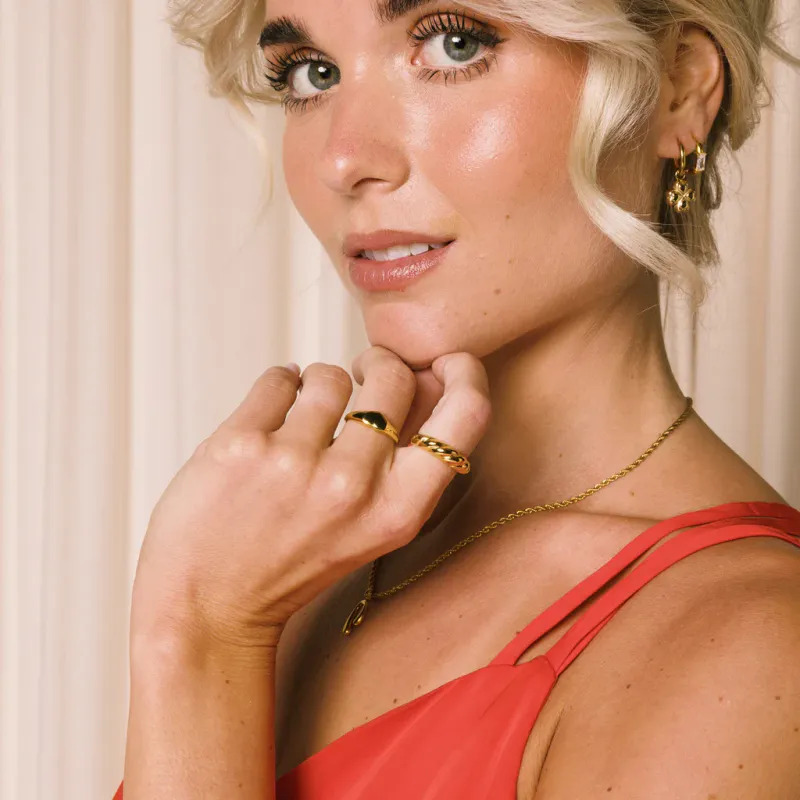 Frida Leonore Current ring i forgylt stål