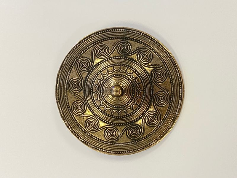 Totennåla stor bronse